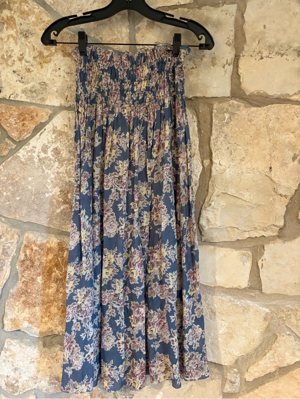 THE GREAT: Smocked Waist Floral Maxi Skirt - Blue Floral